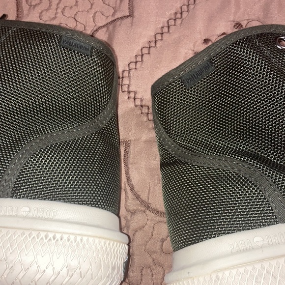 dark green palladium shoes/sneakers - Picture 9 of 10